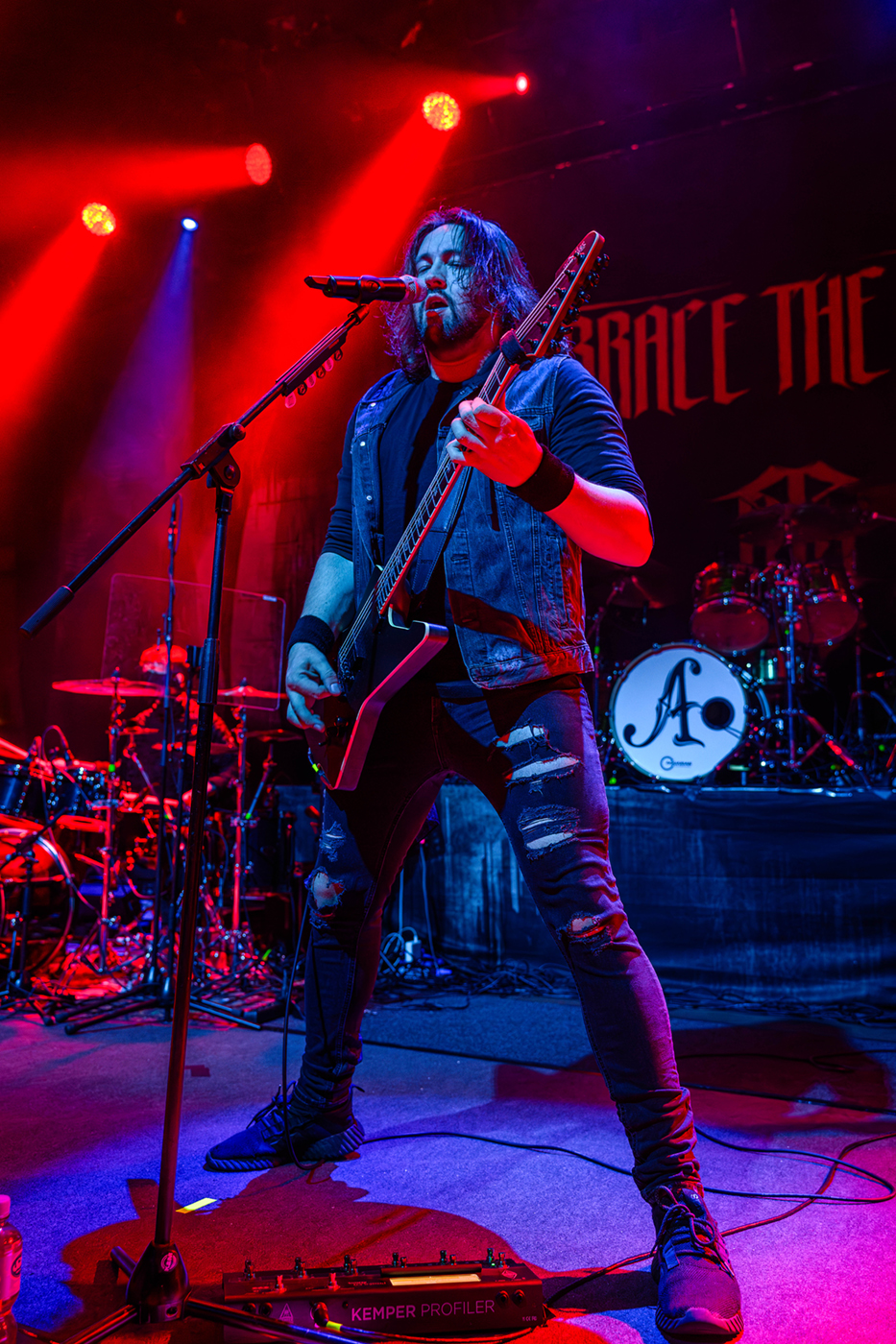 APOCALYPTICA SPIELT METALLICA VOL 2: DORTMUND FEIERT ES AB –VORBAND EMBRACE THE SILENCE