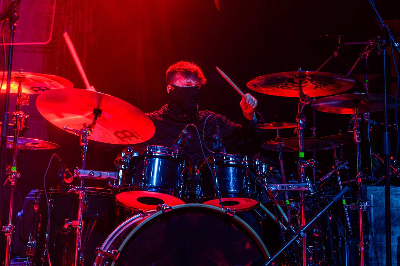 APOCALYPTICA SPIELT METALLICA VOL 2: DORTMUND FEIERT ES AB –VORBAND EMBRACE THE SILENCE