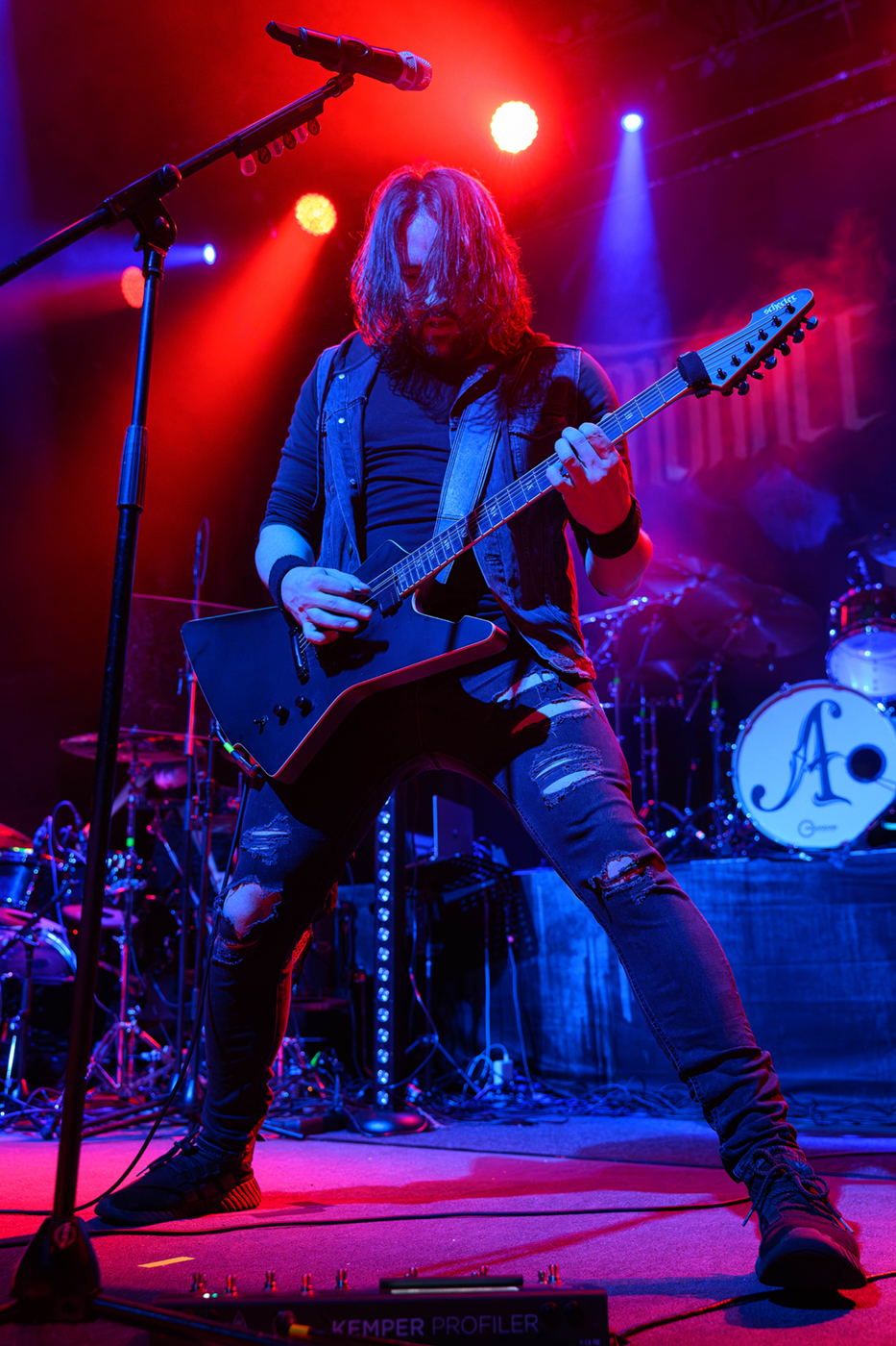 APOCALYPTICA SPIELT METALLICA VOL 2: DORTMUND FEIERT ES AB –VORBAND EMBRACE THE SILENCE