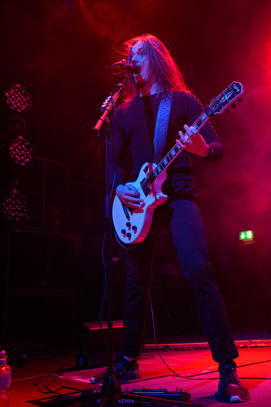 APOCALYPTICA SPIELT METALLICA VOL 2: DORTMUND FEIERT ES AB –VORBAND EMBRACE THE SILENCE