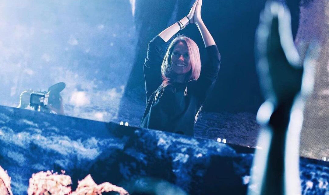 Nora en Pure mit Sommer-Track: WHOLEHEARTED
