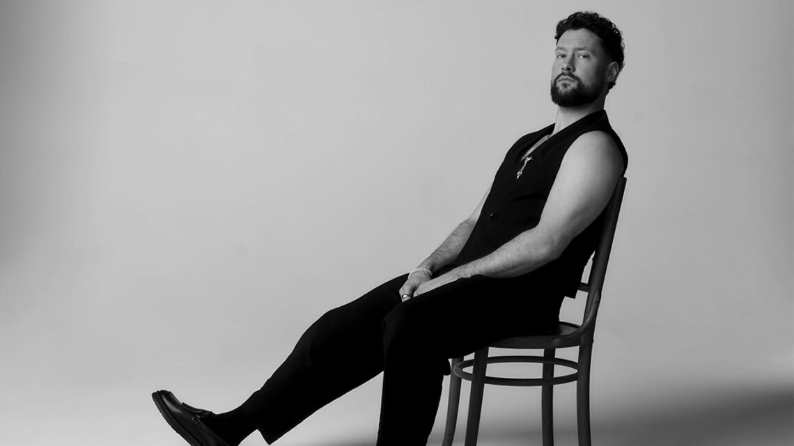 Mitreißend, ehrlich, live: CALUM SCOTT bringt Album „Avenoir“ auf die Bühne