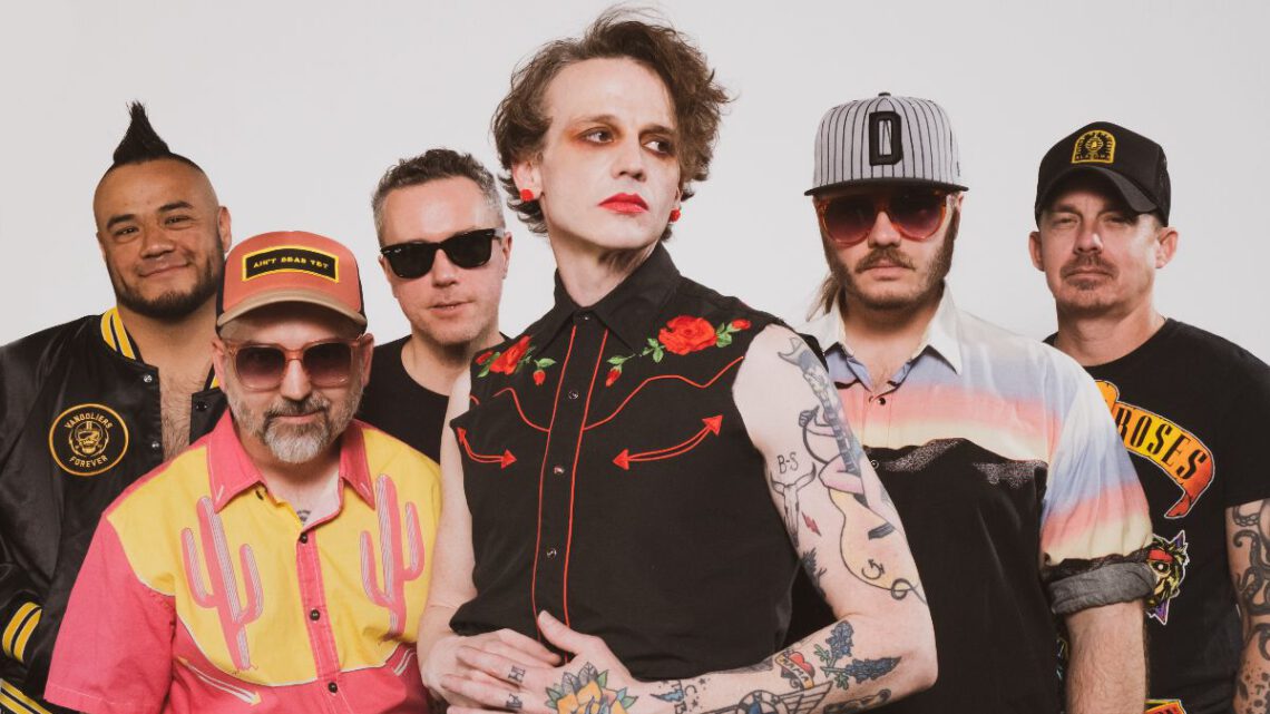 Vandoliers neues Album „Life Behind Bars“ erzählt von einer Reise durch Sucht und Geschlechtsdysphorie