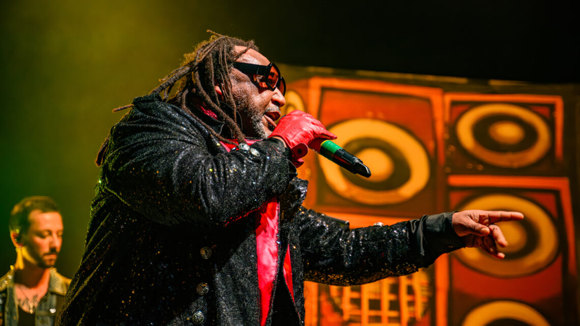 Skinred reißen das E-Werk ab – mit genialem Ragga-Metal