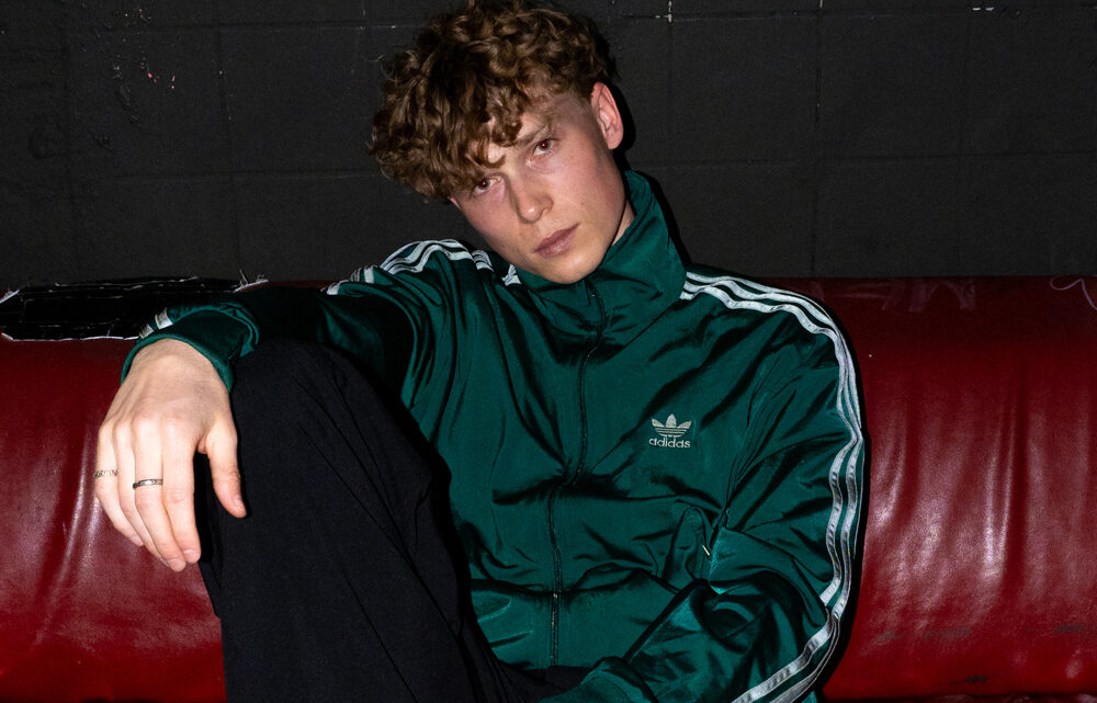 Jacob Elias – „Zeit zurück“: Wenn Erinnerungen verblassen und Gefühle bleiben