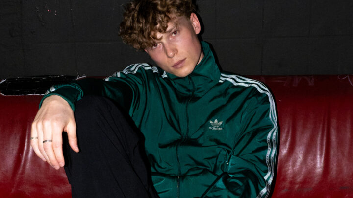 Jacob Elias – „Zeit zurück“: Wenn Erinnerungen verblassen und Gefühle bleiben