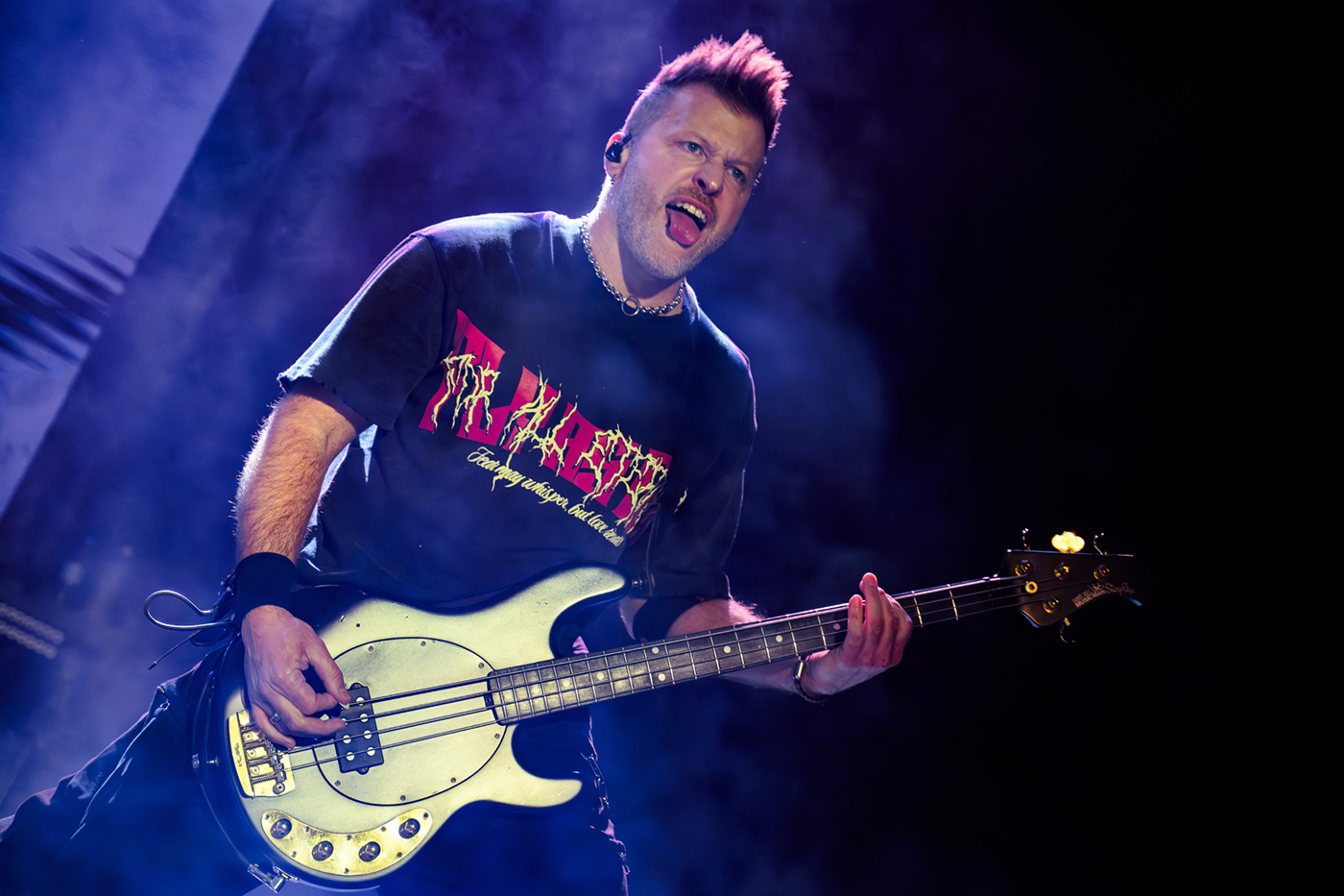 251203-ThreeDaysGrace_MitsubishiElectricHalle_Duesseldorf-3406