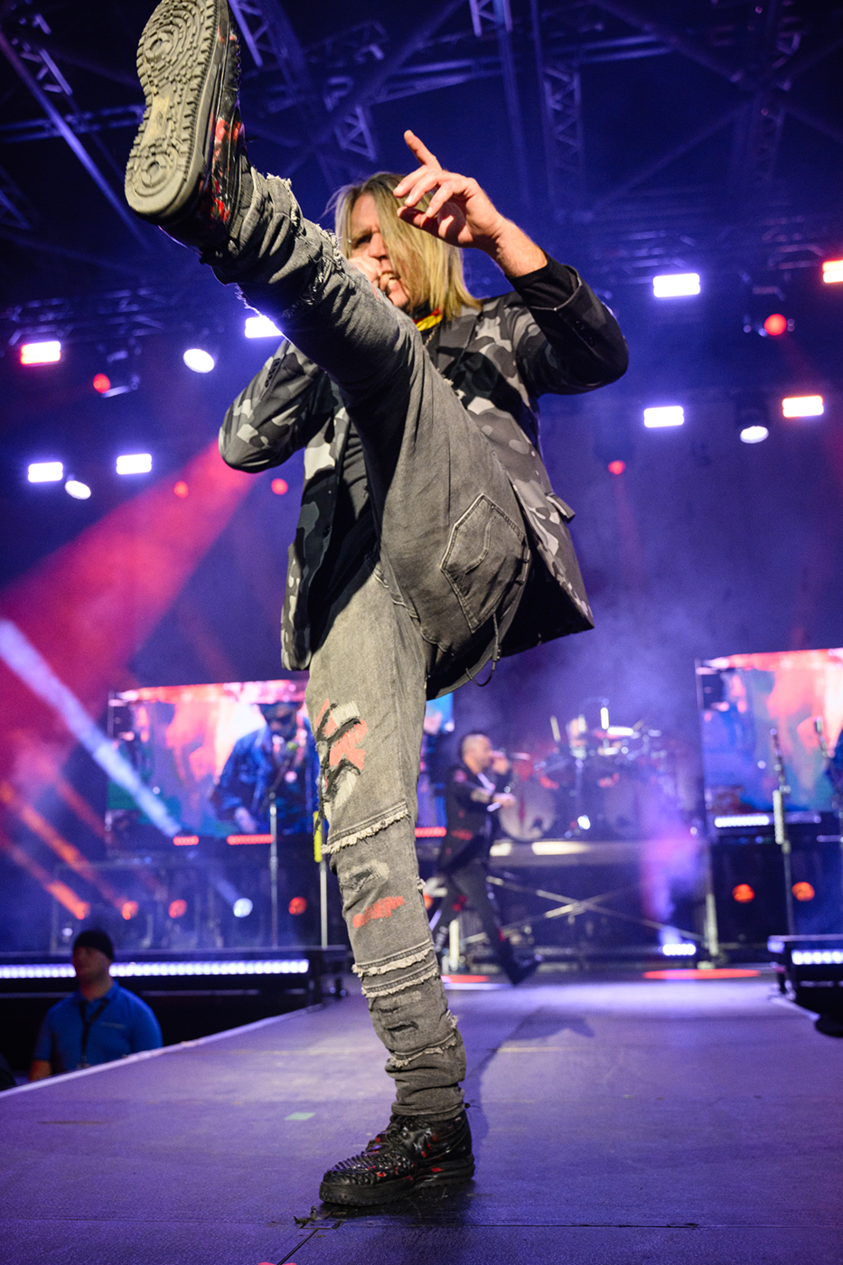 251203-ThreeDaysGrace_MitsubishiElectricHalle_Duesseldorf-3692