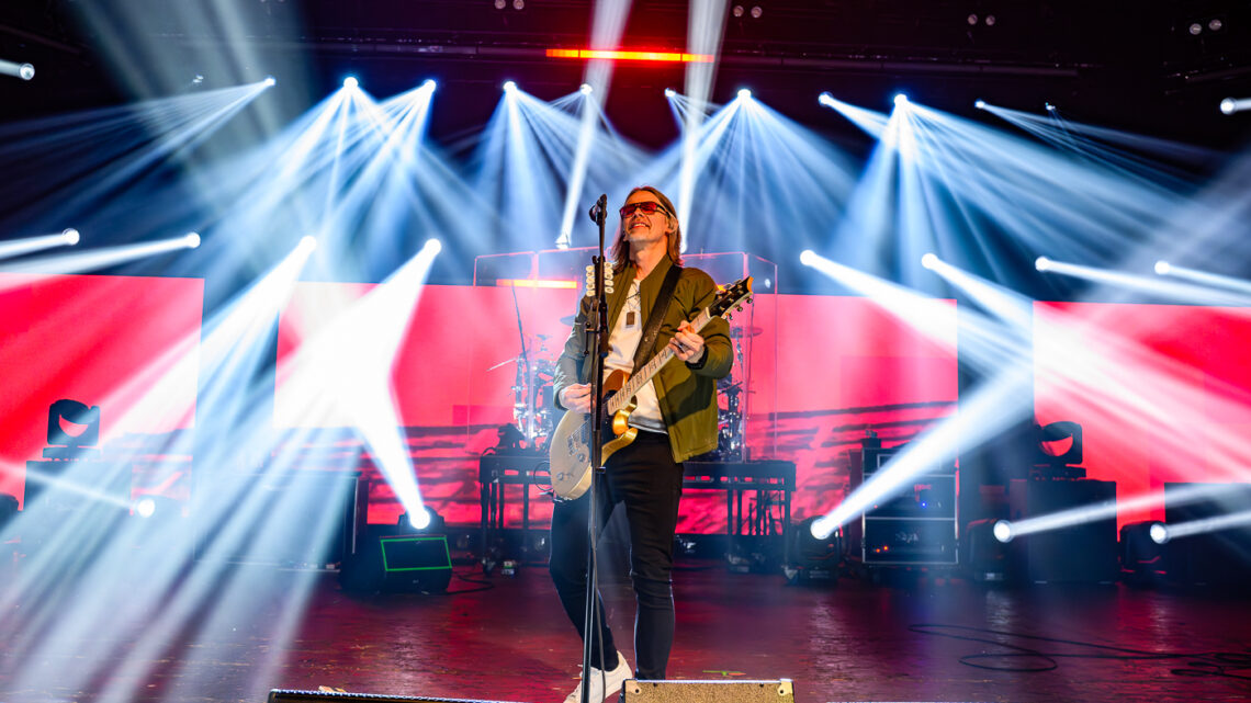 Alter Bridge mit Vollgas-Show in der Turbinenhalle