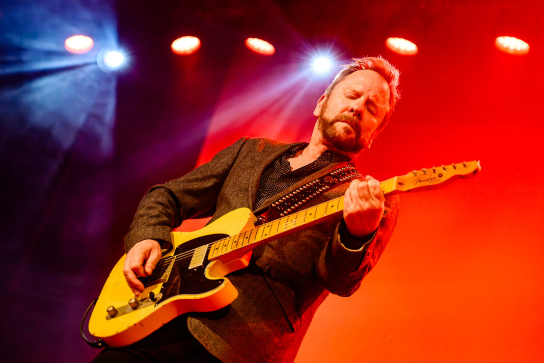 Concert Review: Powerhouse Kiefer Sutherland live in der Live Music Hall