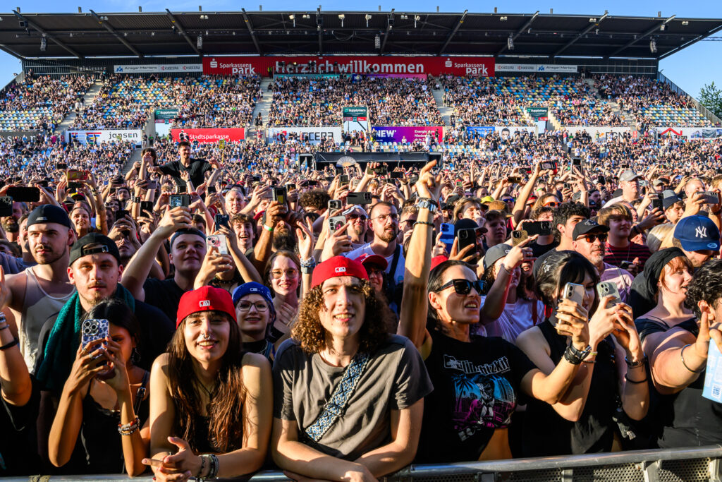 Live review: Limp Bizkit begeistert 16.000 Fans im SparkassenPark
