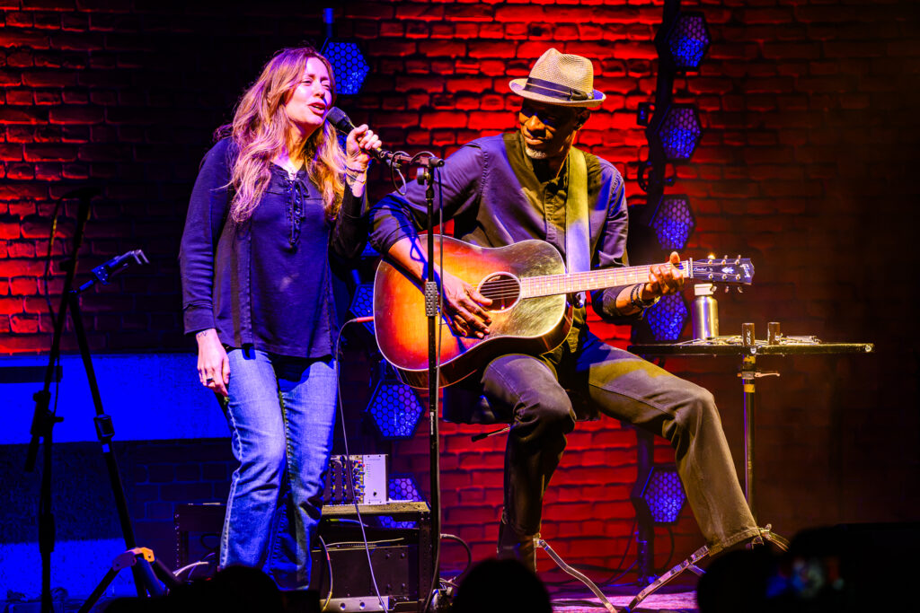 Live review: Keb´Mo´verzauberte mit seinen bluesigen Balladen in der Christuskirche