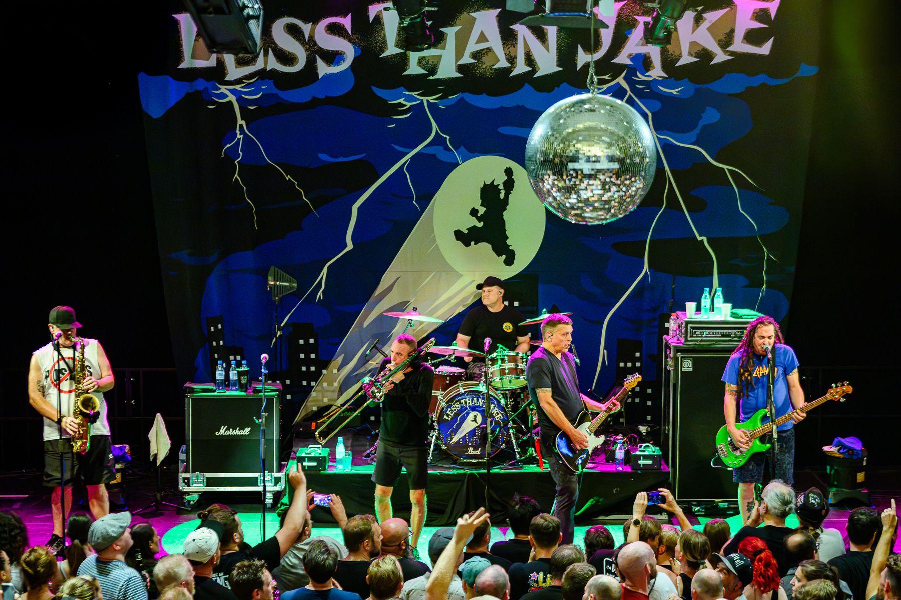260805-LessThanJake-BuergerhausStollwerk-Koeln-6239